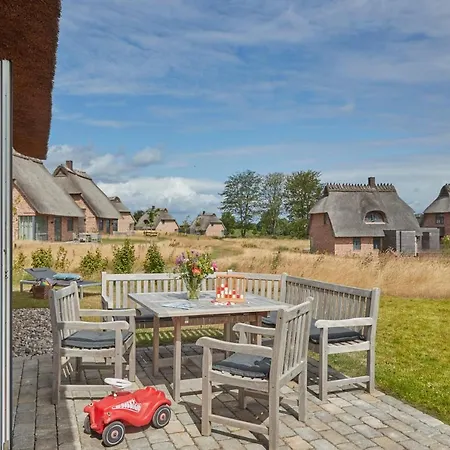 Semesterbostad Reetdorf Geltinger Birk Kuenstlerkate Seeadler Nieby (Nieby, Schleswig-Flensburg)
